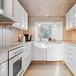 Ellynor - 600m From The Sea By Interhome Neksø