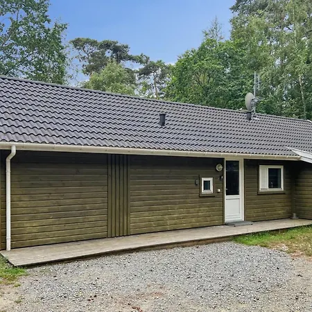 Ellynor - 600m From The Sea By Interhome Neksø