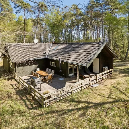 Feriehus Ellynor - 600m From The Sea By Interhome Neksø